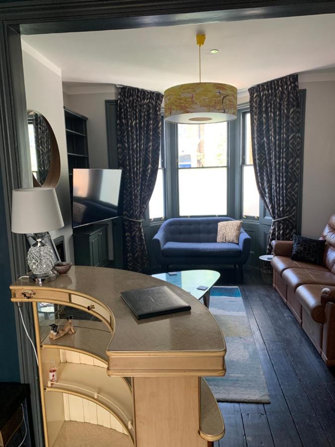 Jkhomestay Лондон Экстерьер фото